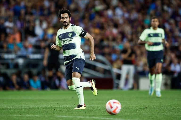 إلكاي غوندوغان لاعب وسط مانشستر سيتي