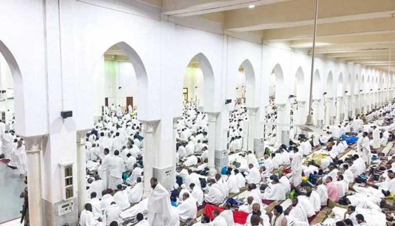 ضيوف الرحمن في مسجد نمرة