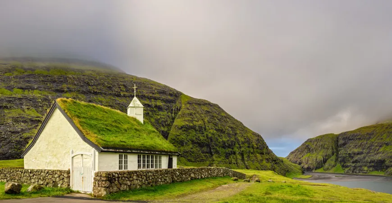 قرية الأقزام أحد أفضل أماكن السياحة في جزر فارو دليل السياحة في جزر فارو