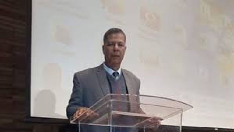 مدير المدرسة الراحل