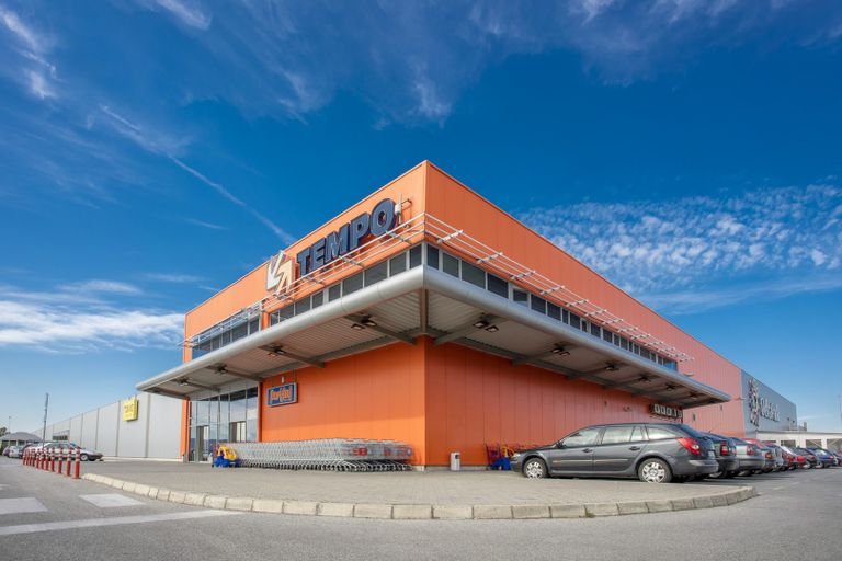 مركز "Tempo Cash and Carry" أحد أفضل أماكن التسوق في نيش السياحة في نيش.. أجمل الأماكن وتكاليف السياحة بها