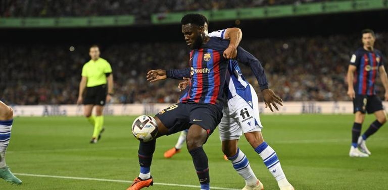 فرانك كيسي لاعب برشلونة روبن نيفيز لاعب الهلال السعودي الجديد