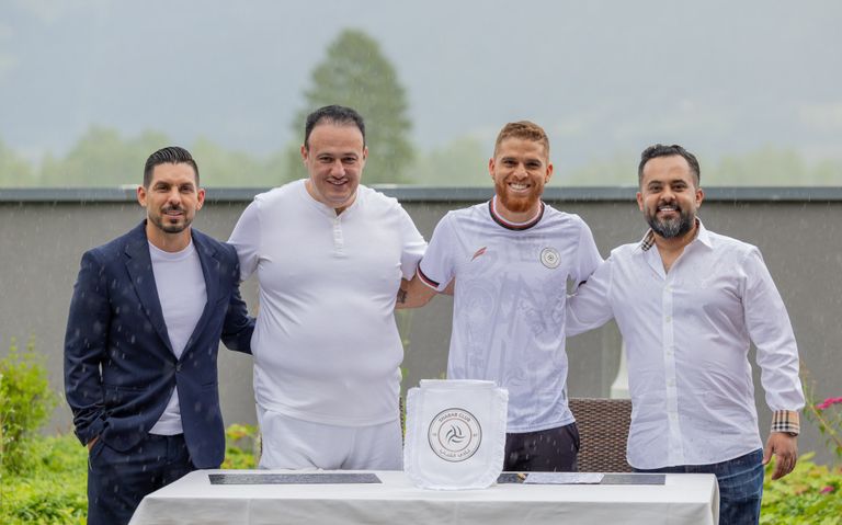 كويلار لاعب الشباب الجديد كويلار لاعب الشباب الجديد