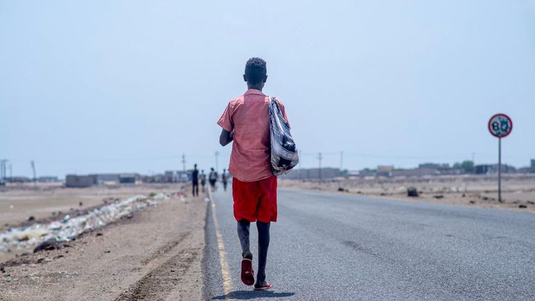 حافلة مهاجرين