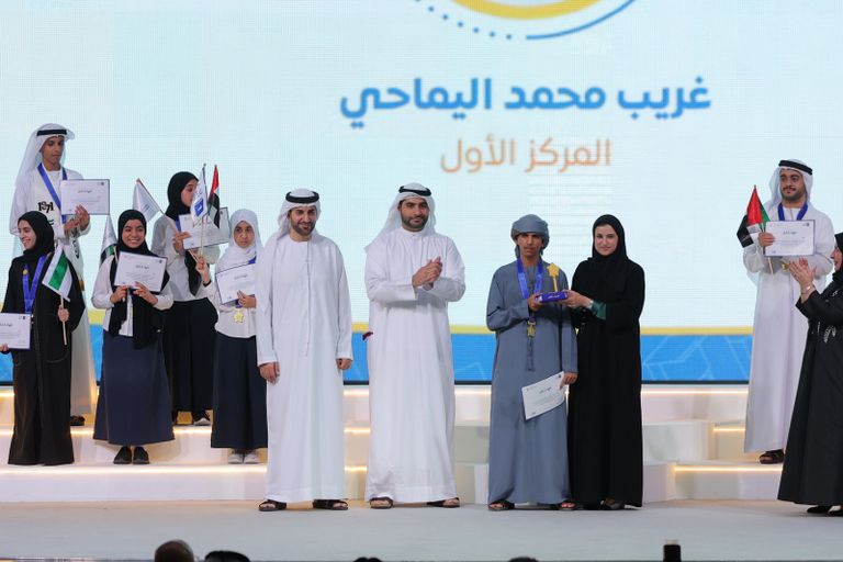 الفائزون في تحدي القراءة العربي في الإمارات