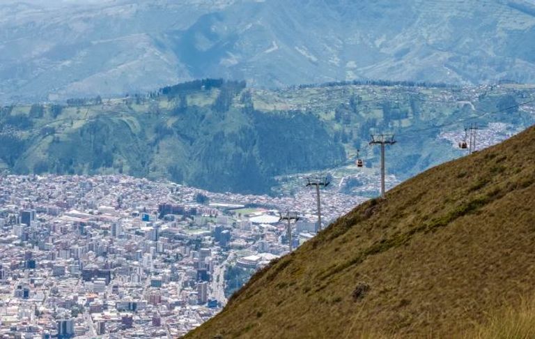 تلفريك الإكوادور إنقاذ عالقين في حادث تلفريك الإكوادور