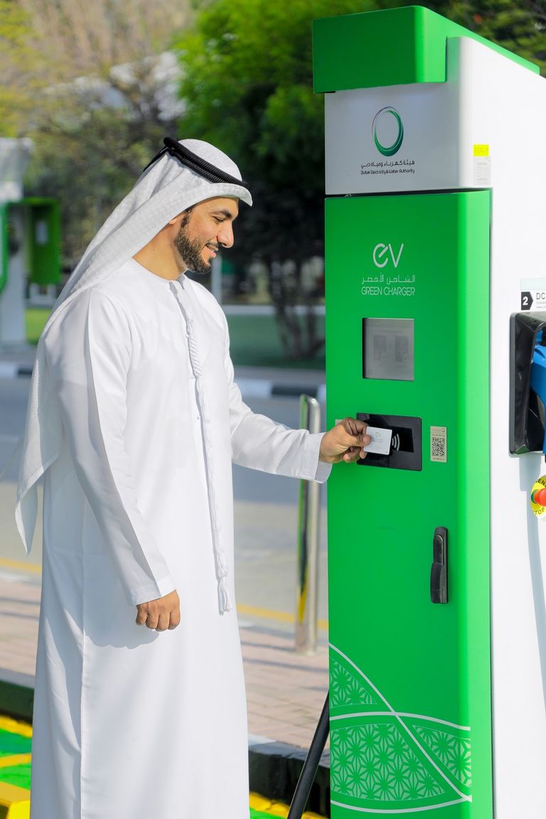 مبادرة الشاحن الأخضر في دبي