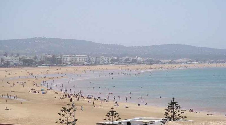 شواطئ الصويرة أحد أجمل أماكن السياحة في الصويرة السياحة في الصويرة.. أجمل الأماكن وأفضل الأنشطة الترفيهية بها