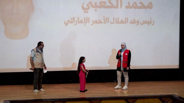 جموع المشاركين في التكريم