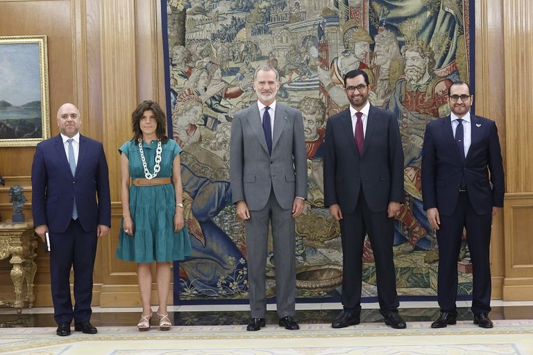 الدكتور سلطان بن أحمد الجابر وملك إسبانيا فيليبي السادس