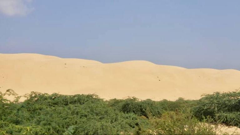 الكثبان الرملية في اليمن