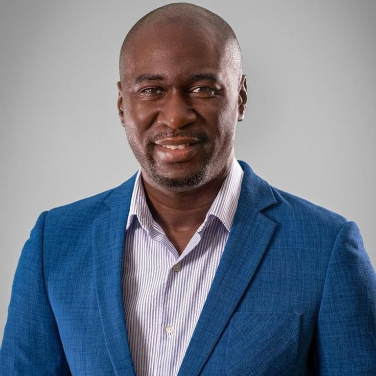 السيناتور لورينزو هاروود