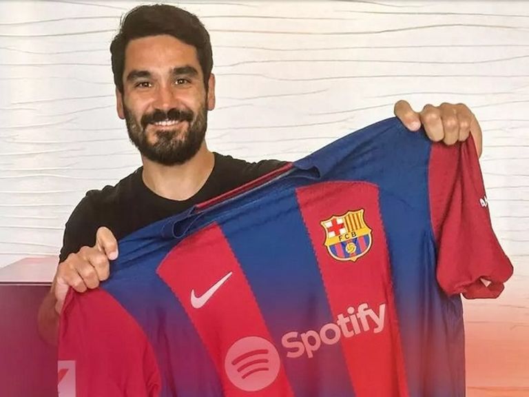 إلكاي غوندوغان لاعب برشلونة الجديد ريال مدريد وبرشلونة