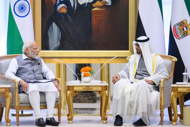 جانب من لقاء الشيخ محمد بن زايد آل نهيان وناريندرا مودي
