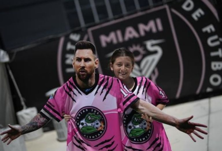 ميسي في إنتر ميامي ليونيل ميسي قائد منتخب الأرجنتين