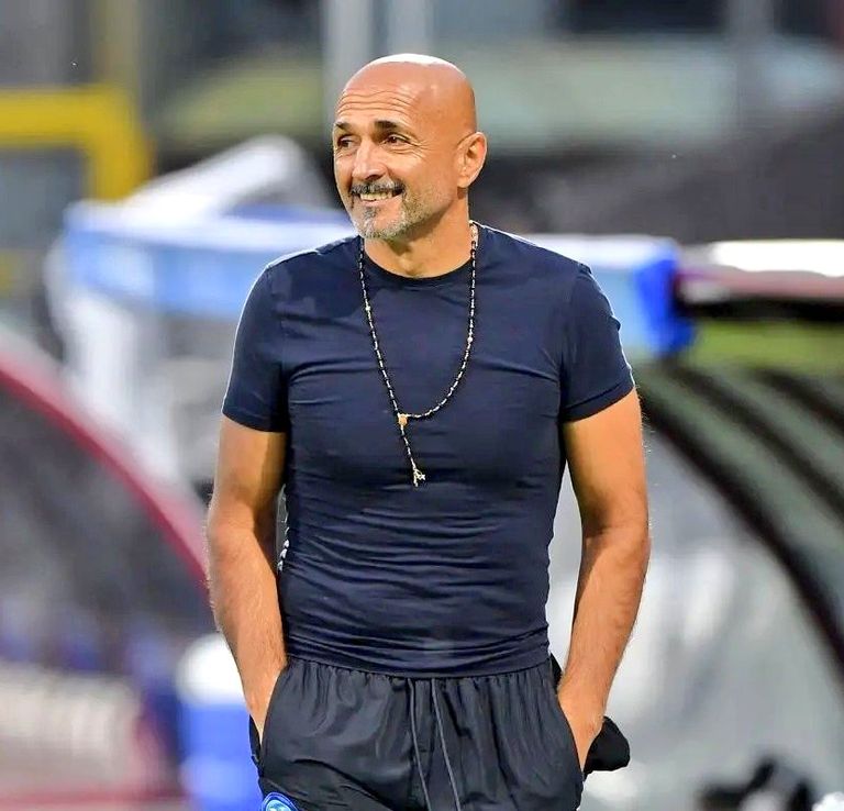 لوتشيانو سباليتي مدرب نابولي السابق بيتسو موسيماني مدرب الأهلي السعودي السابق