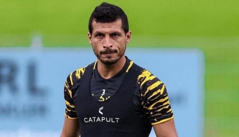 طارق حامد لاعب وسط اتحاد جدة السعودي