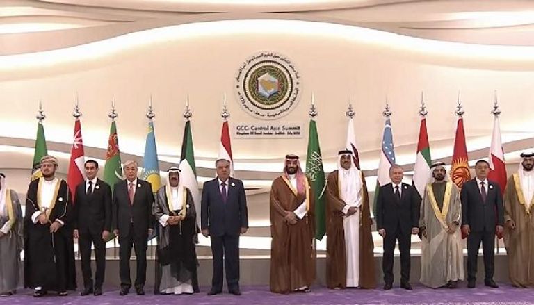 القادة المشاركون في القمة الخليجية ودول آسيا الوسطى