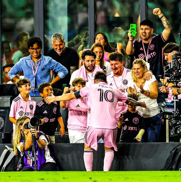 عائلة ميسي ليونيل ميسي قائد فريق إنتر ميامي الأمريكي