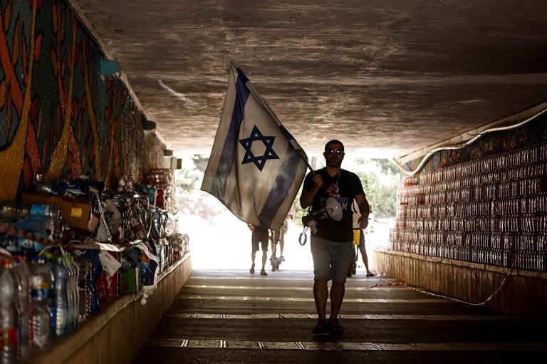 متظاهرون في إسرائيل ضمن احتجاجات غير مسبوقة على تشريع التعديلات القضائية