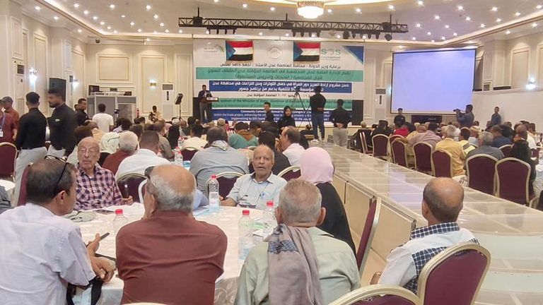 الحضور أثناء تواجدهم في الملتقى