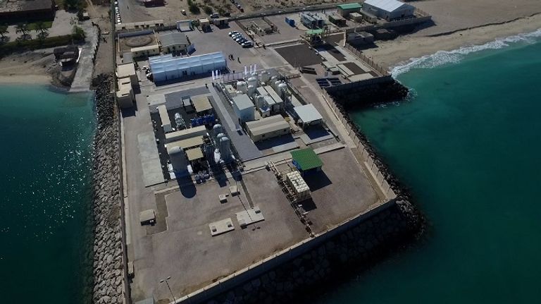 تحلية المياه بالطاقة المتجددة في دولة الإمارات