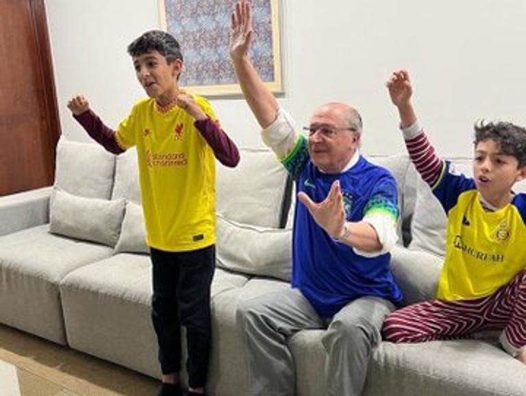 شعبية النصر تصل منزل نائب رئيس البرازيل شعبية النصر تصل لمنزل نائب رئيس البرازيل