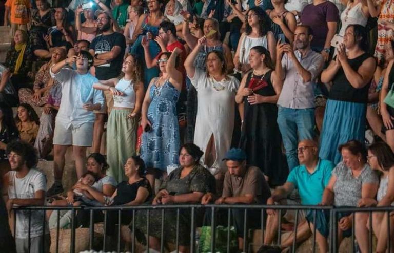 عرض نوستالجيا بمهرجان قرطاج