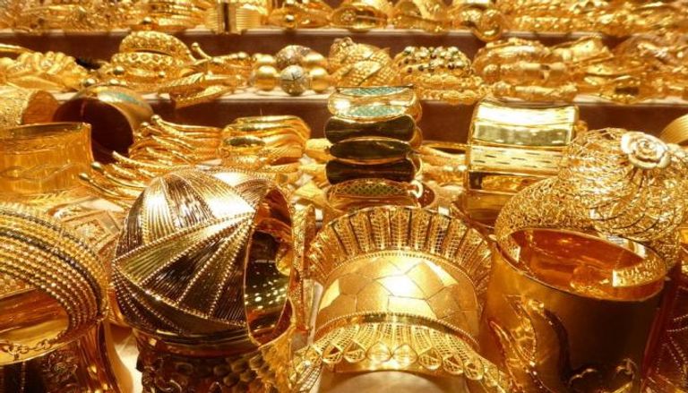 تشكيلة من المشغولات الذهبية - أرشيفية