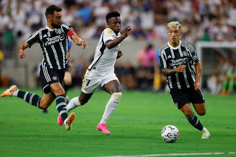 بيلينغهام نجم ريال مدريد ضد مانشستر يونايتد