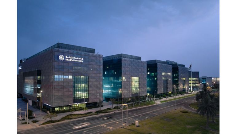 جامعة خليفة من أفضل الجامعات في الإمارات