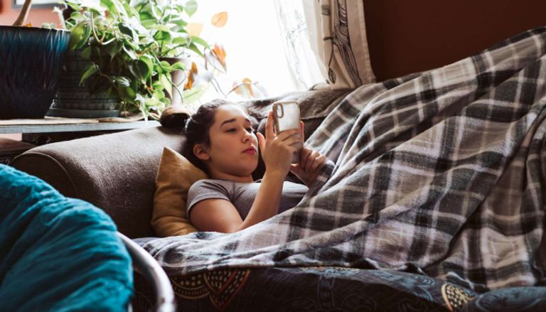 اكتئاب المراهقين وعلاجه اكتئاب المراهقين والعلاج