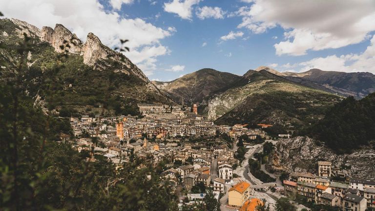 طريق "ألتا فيا ديل سال"  طريق