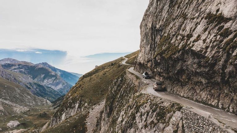 طريق "ألتا فيا ديل سال"  طريق