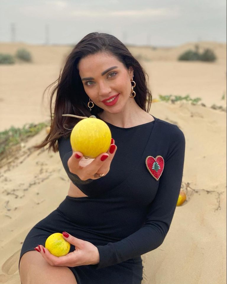 الممثلة اللبنانية داليدا خليل