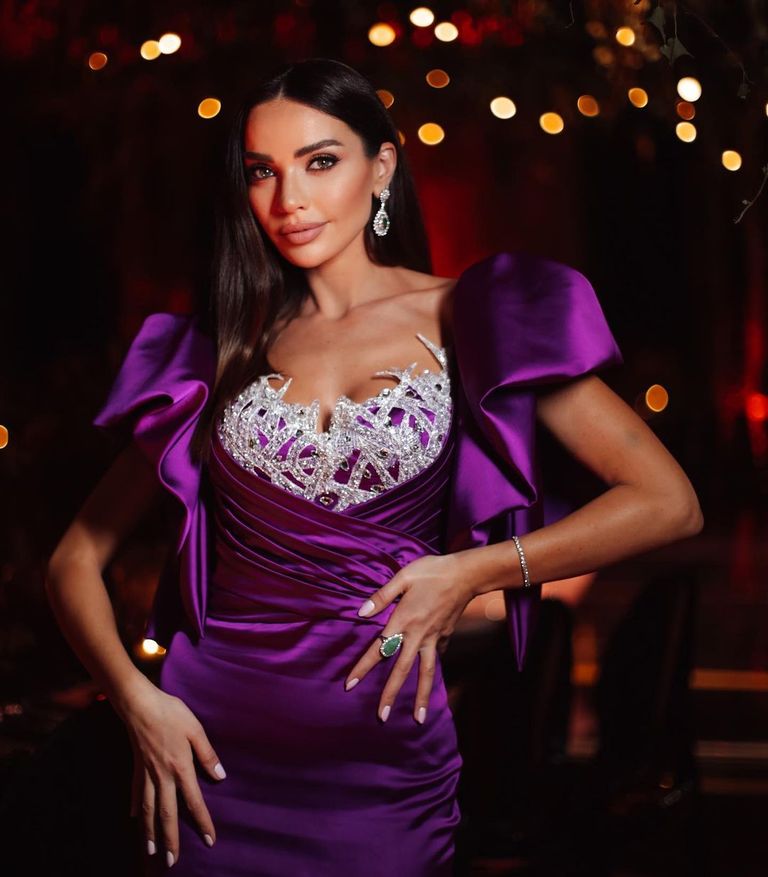 الممثلة اللبنانية داليدا خليل