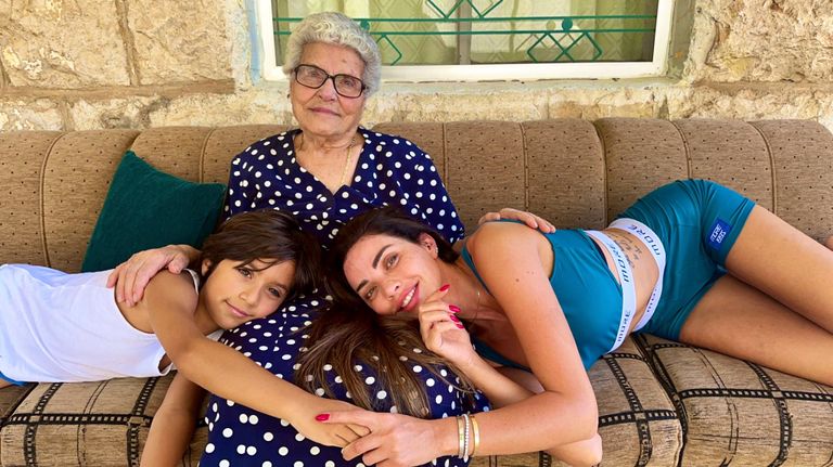 الممثلة اللبنانية داليدا خليل