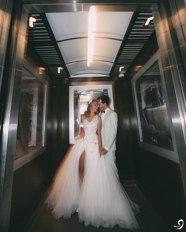 طه دسوقي ونادين كتشيدجيان في حفل زفافهما