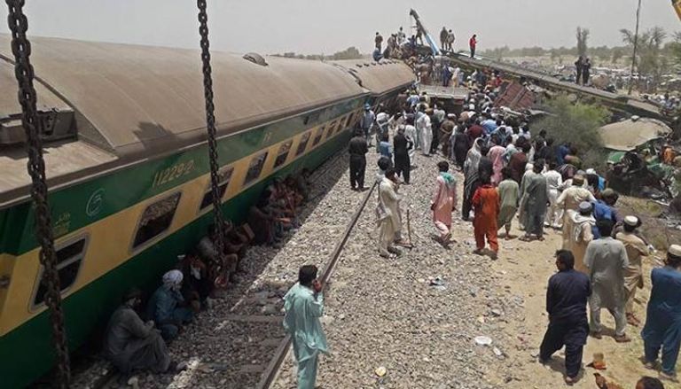 خروج قطار عن مساره في باكستان- أرشيفية
