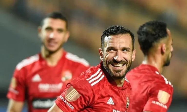 علي معلول نجم الأهلي علي معلول نجم الأهلي