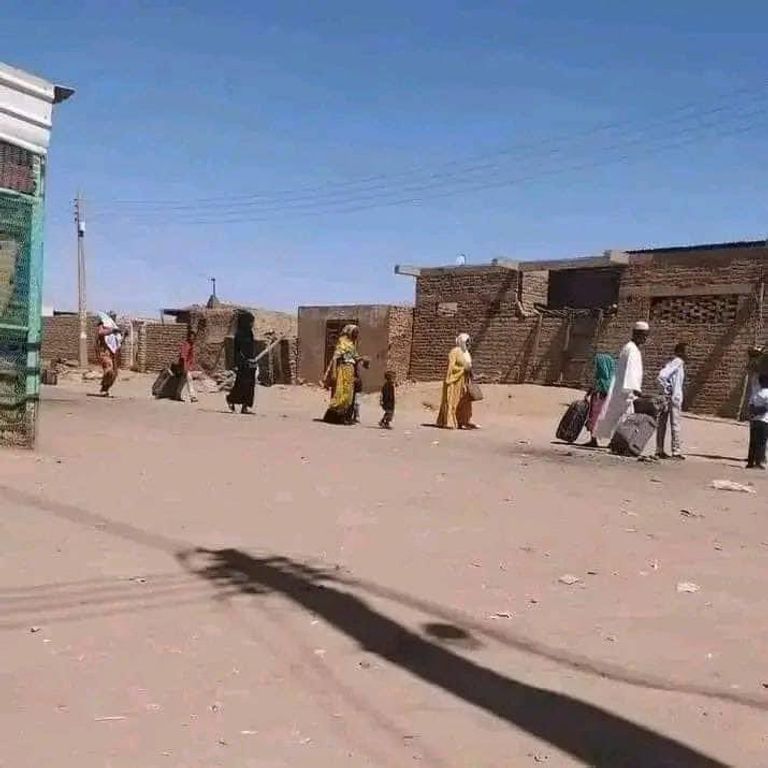 موجة نزوح في السودان باتجاه تشاد - رويترز
