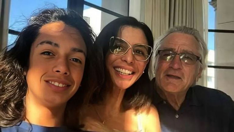 روبرت دي نيرو وحفيده