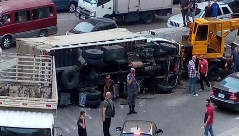انقلاب الشاحنة التي قيل إنها تابعة لحزب الله اللبناني