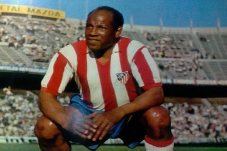 العربي بن مبارك لامين يامال موهبة برشلونة