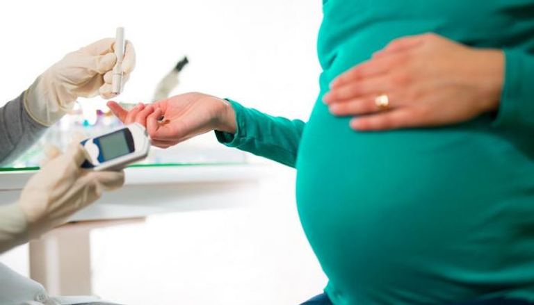 لسكري الحمل مخاطر شديدة على الأم والطفل