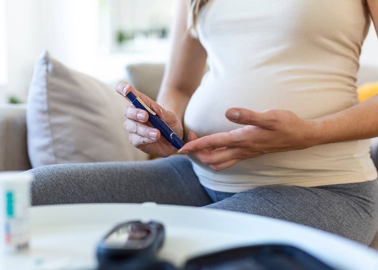 لسكري الحمل مخاطر شديدة على الأم والطفل