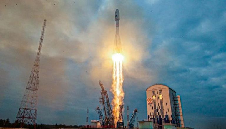 روسيا ترسل مركبة فضائية إلى القمر