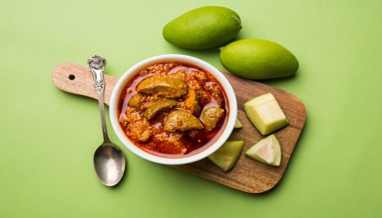 مخلل المانجو الأخضر الباكستاني