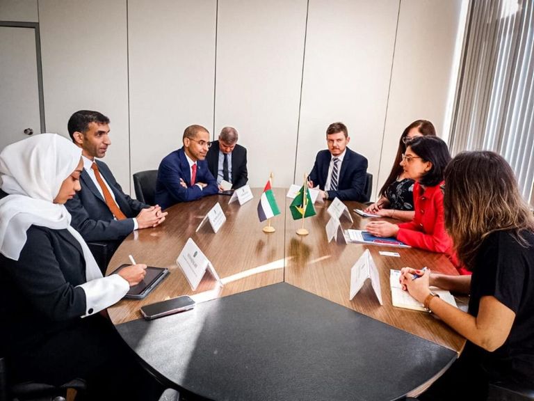 الدكتور ثاني بن أحمد الزيودي خلال زيارته للبرازيل- وام