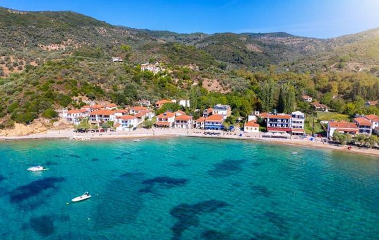 تكلفة السياحة في شبه جزيرة بيليون السياحة في جزيرة بيليون